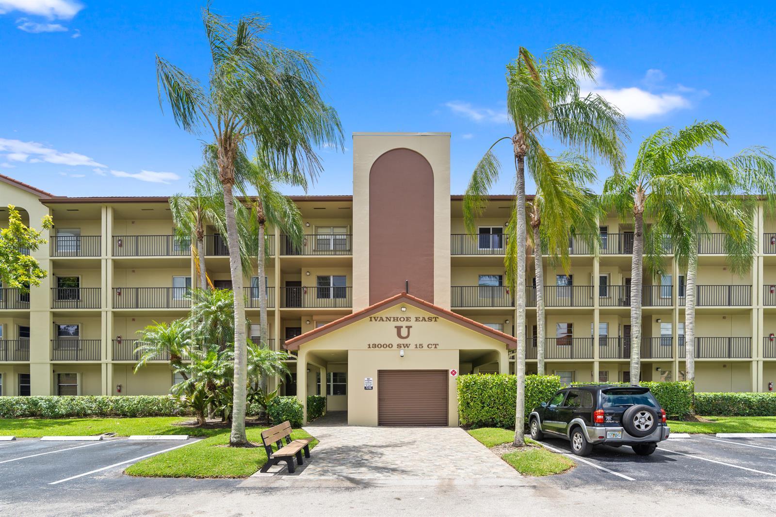 13000 SW 15th Court # 311u, Pembroke Pines FL 33027