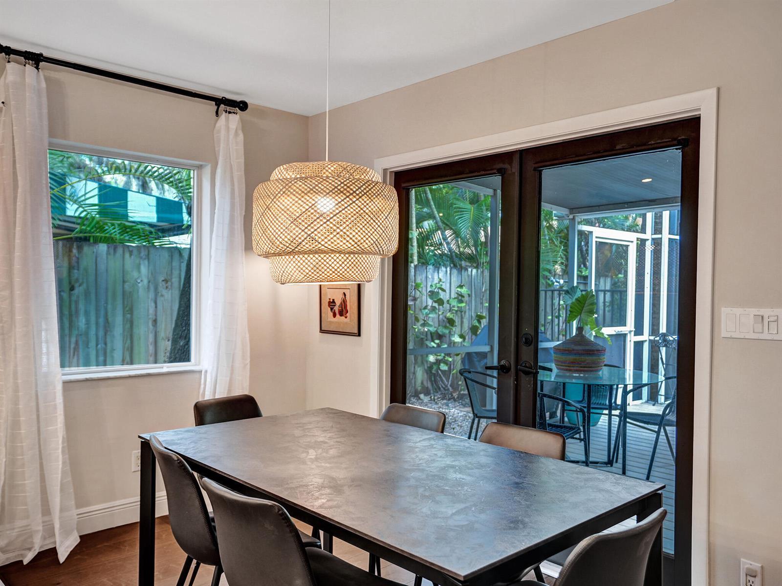 1625 SE 2nd Court, Fort Lauderdale FL 33301 photo 5
