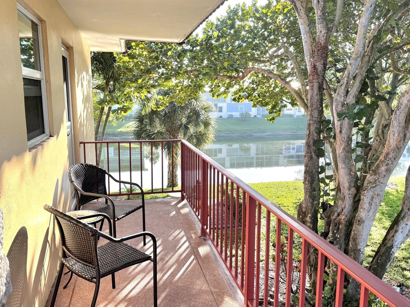 209 Oxford 100 # 209, West Palm Beach FL 33417
