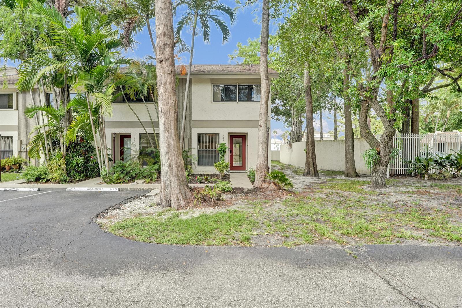 3080 S Oakland Forest Drive # 101, Oakland Park FL 33309