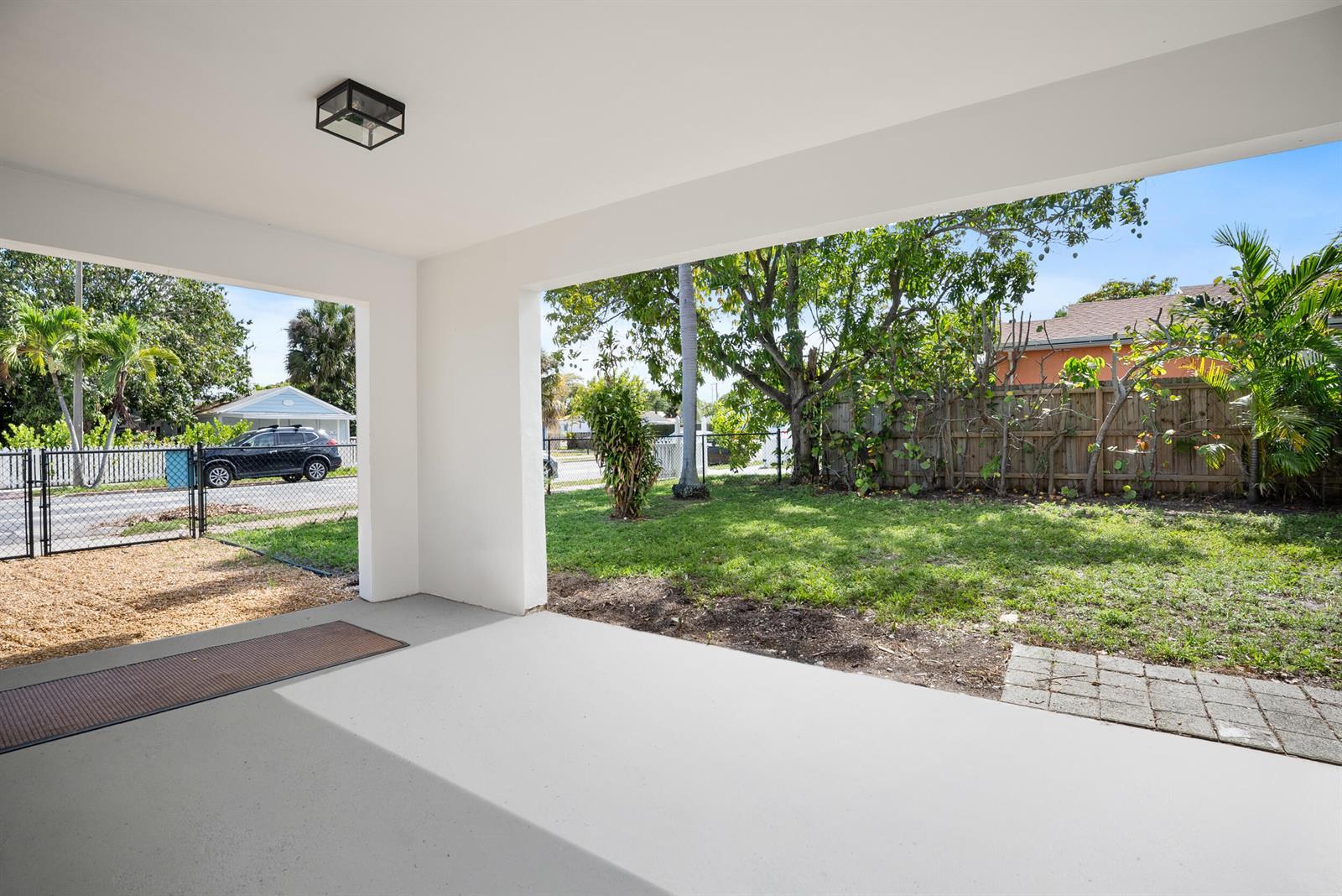 401 42nd Street, West Palm Beach FL 33407 photo 4