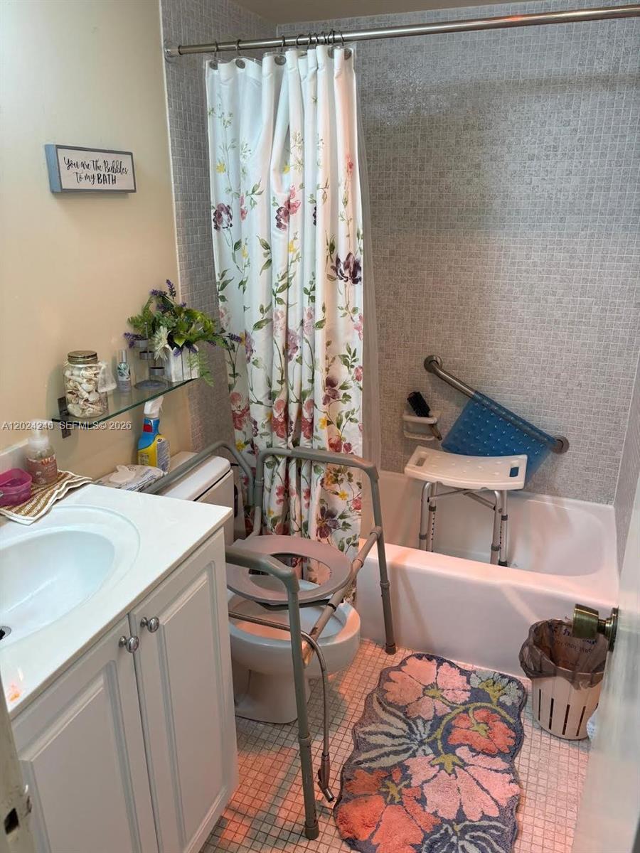 1985 S Ocean Dr # 3B, Hallandale Beach FL 33009 photo 4