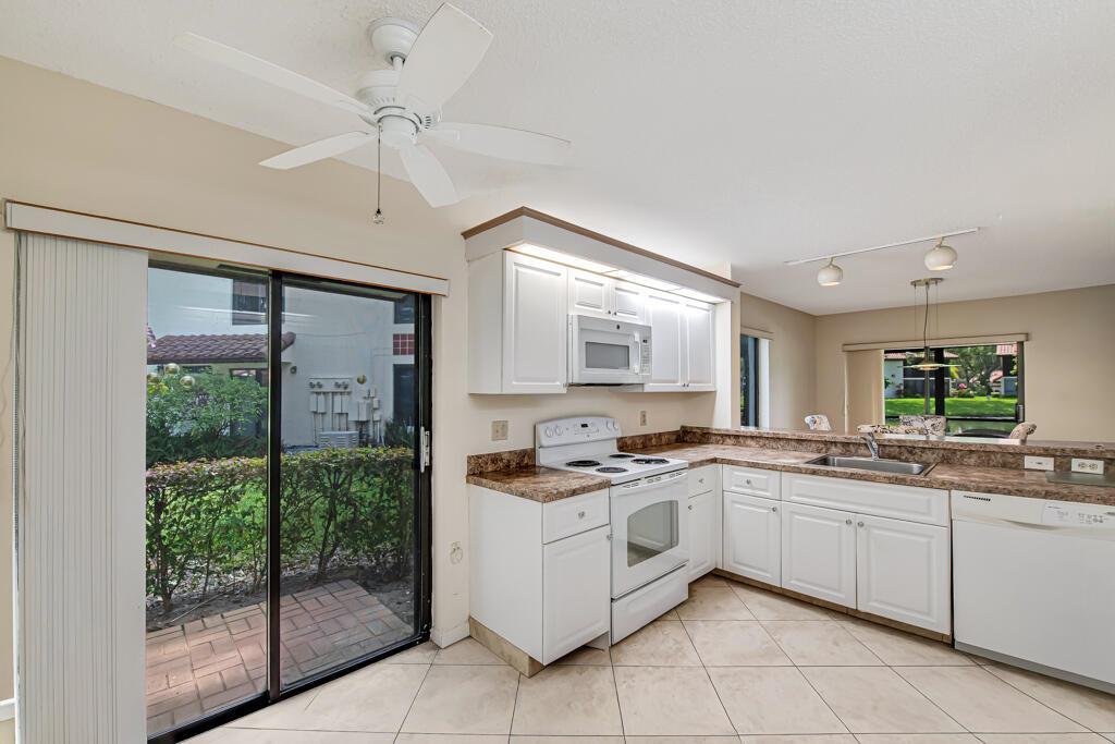 10851 Palm Lake Avenue # 101, Boynton Beach FL 33437 photo 4