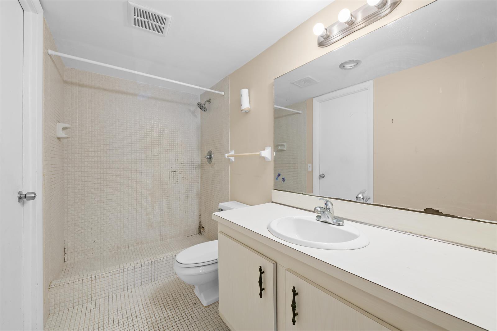 4156 Inverrary Drive # 210, Lauderhill FL 33319 photo 5