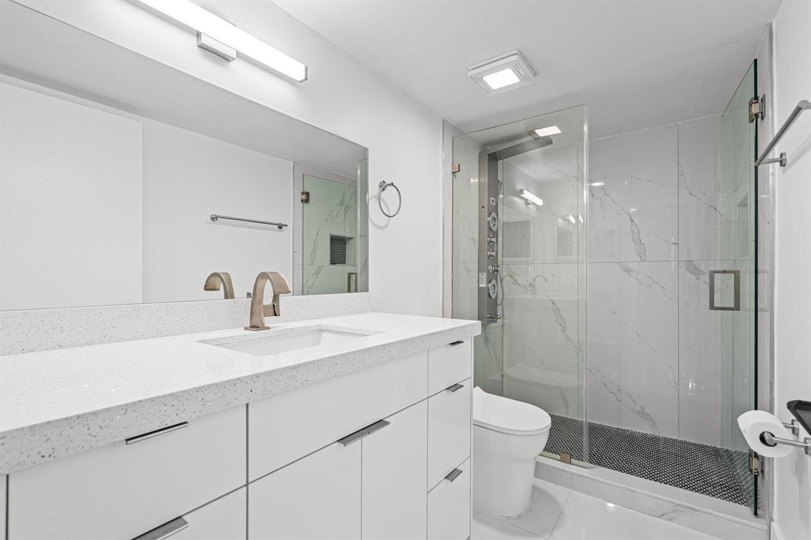 510 W Park Drive # 3, Miami FL 33172 photo 3