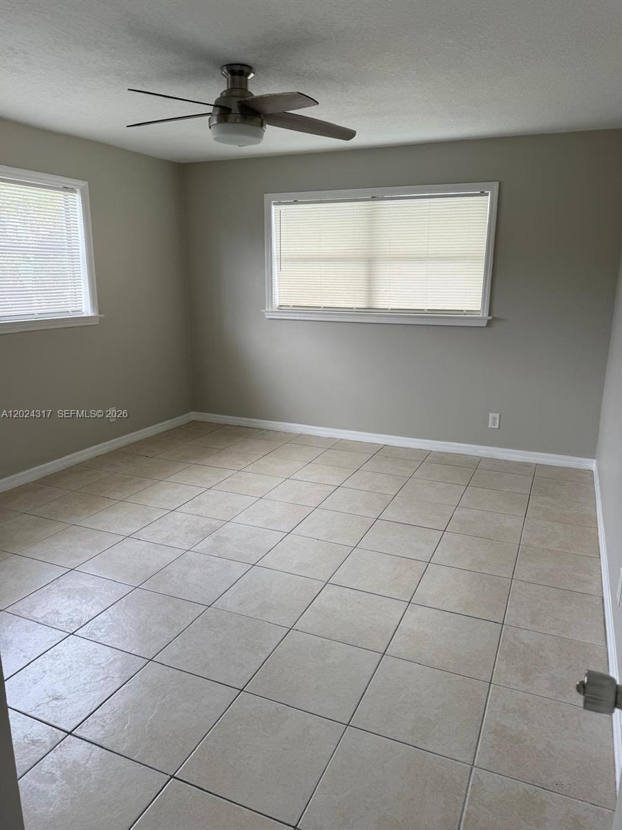 588 Holly Dr # B, Palm Beach Gardens FL 33410 photo 5