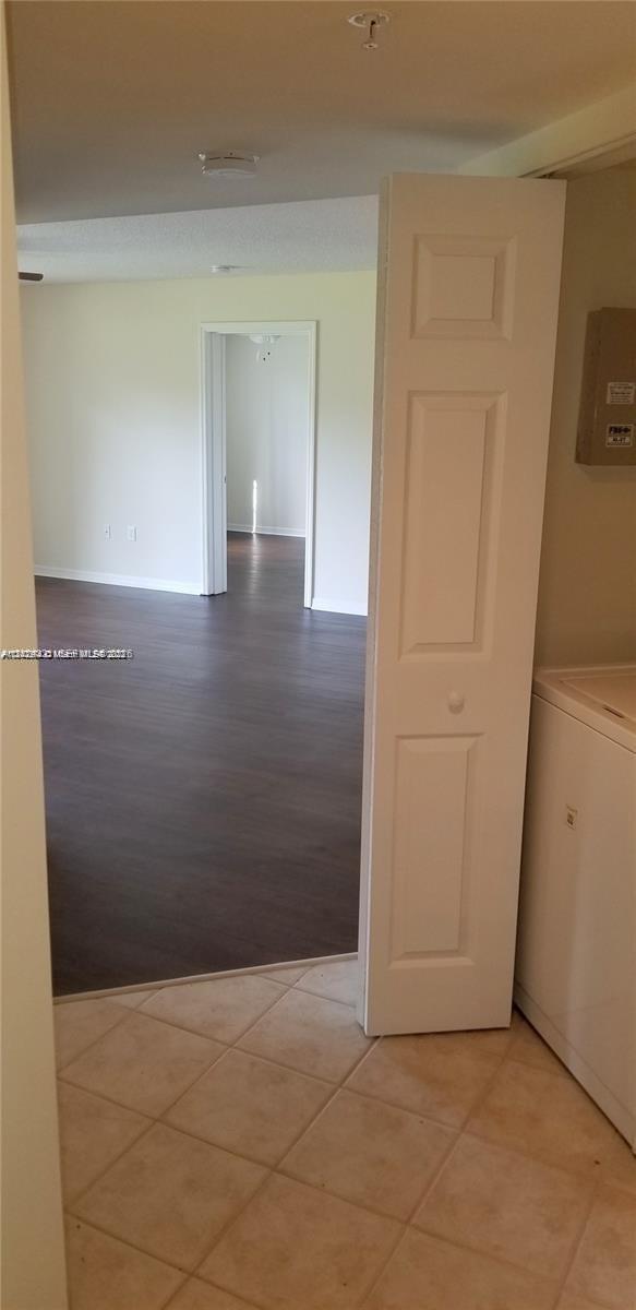 4191 N Haverhill Rd # 403, West Palm Beach FL 33417 photo 4