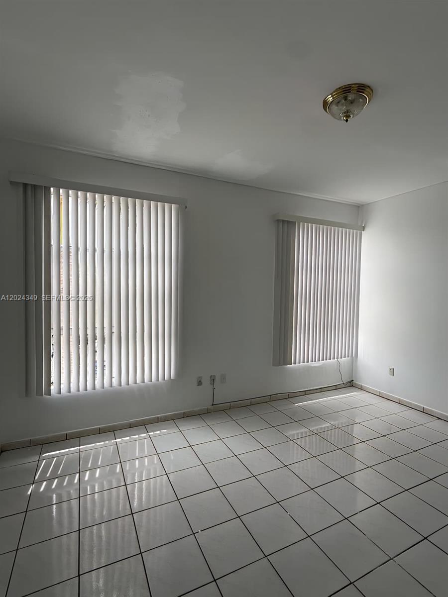 Hialeah, FL 33016 photo 5