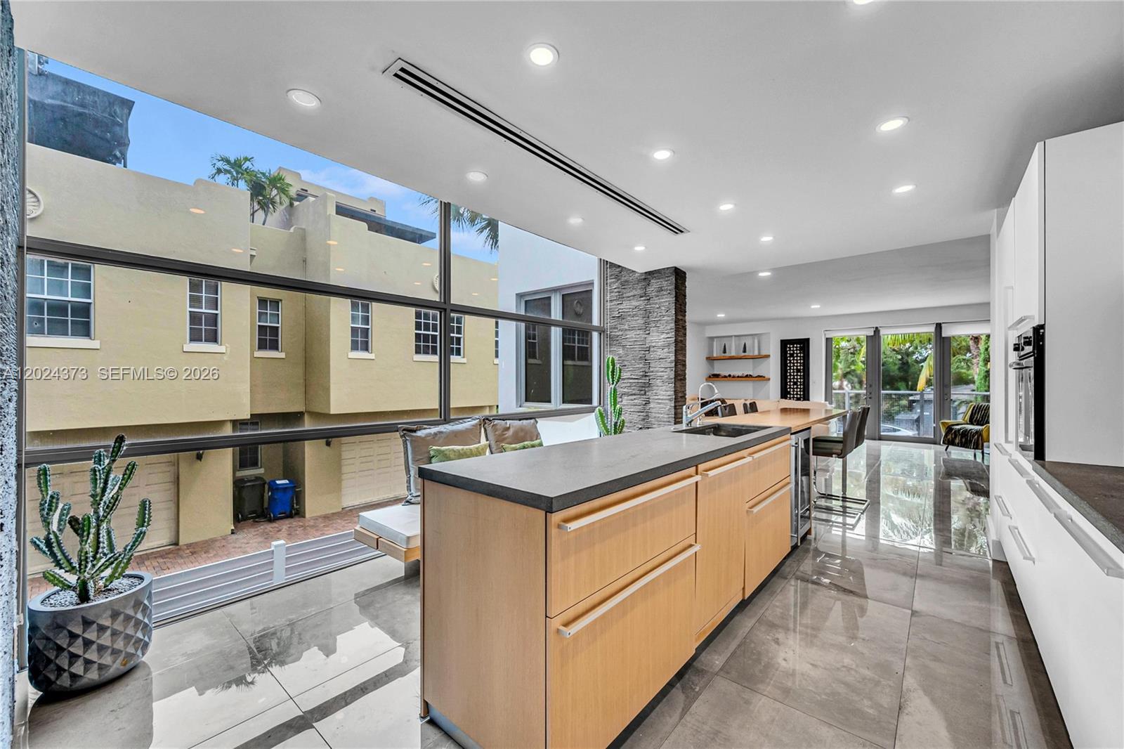 1511 NE 4th Pl # 0, Fort Lauderdale FL 33301 photo 4