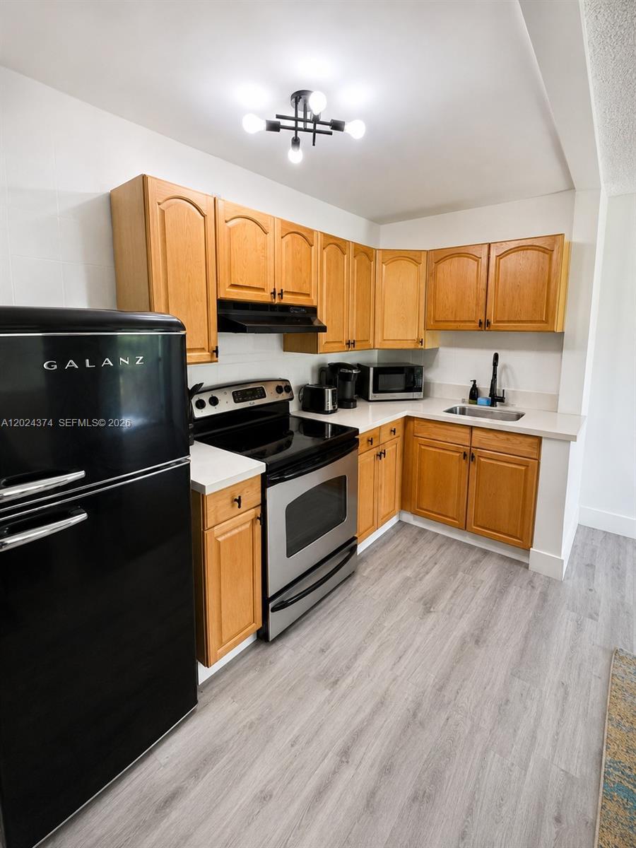 3210 Canal Dr # 6, Pompano Beach FL 33062 photo 5