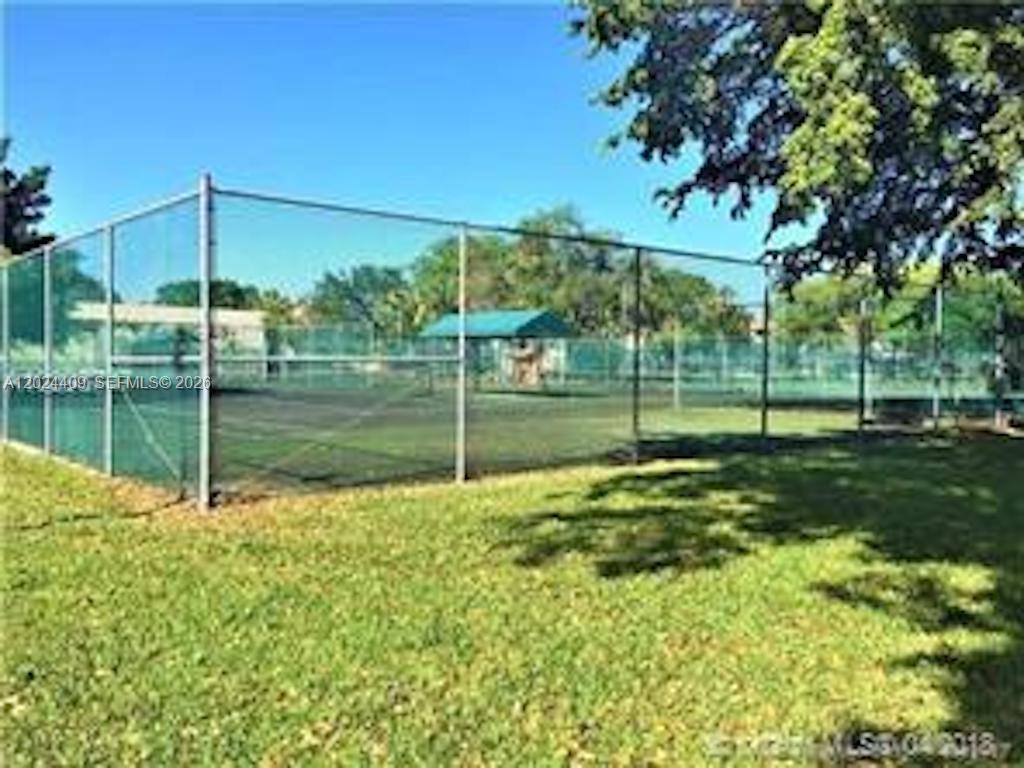 3123 Oakland Shores Dr # D112, Oakland Park FL 33309 photo 2