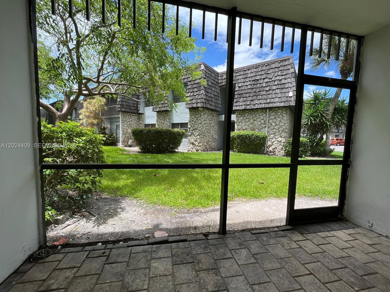 3123 Oakland Shores Dr # D112, Oakland Park FL 33309 photo 4