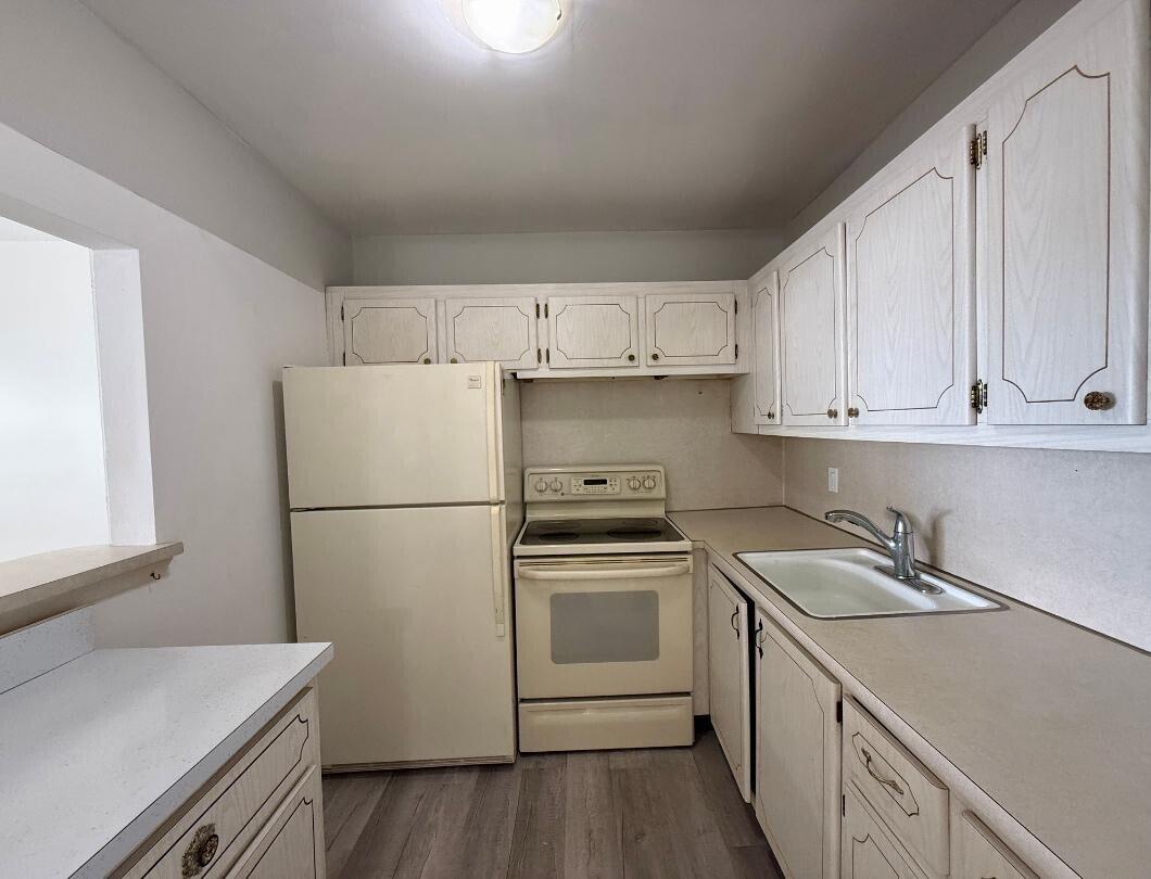 45 Easthampton B # 45, West Palm Beach FL 33417 photo 2