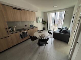 121 NE 5th Street, Miami FL 33132 photo 2