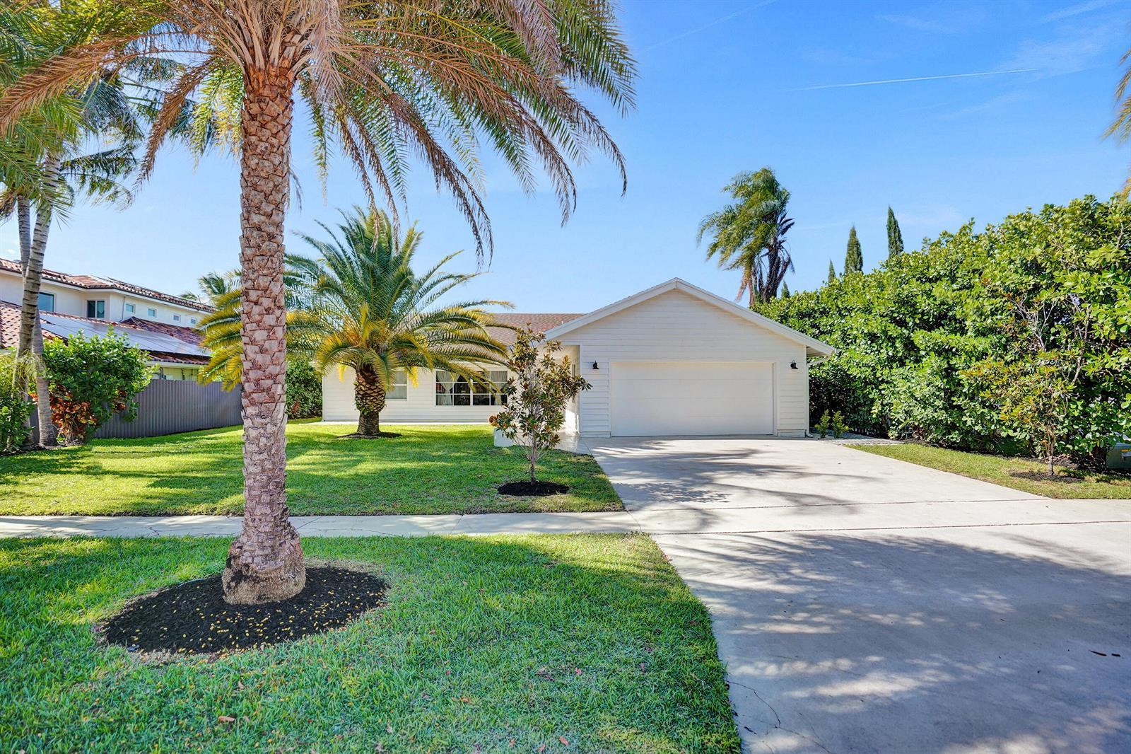 271 Oregon Lane, Boca Raton FL 33487 photo 2