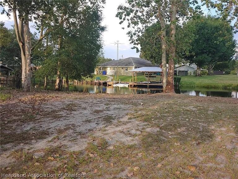 196 Autumn Avenue, Lake Placid FL 33852 photo 3