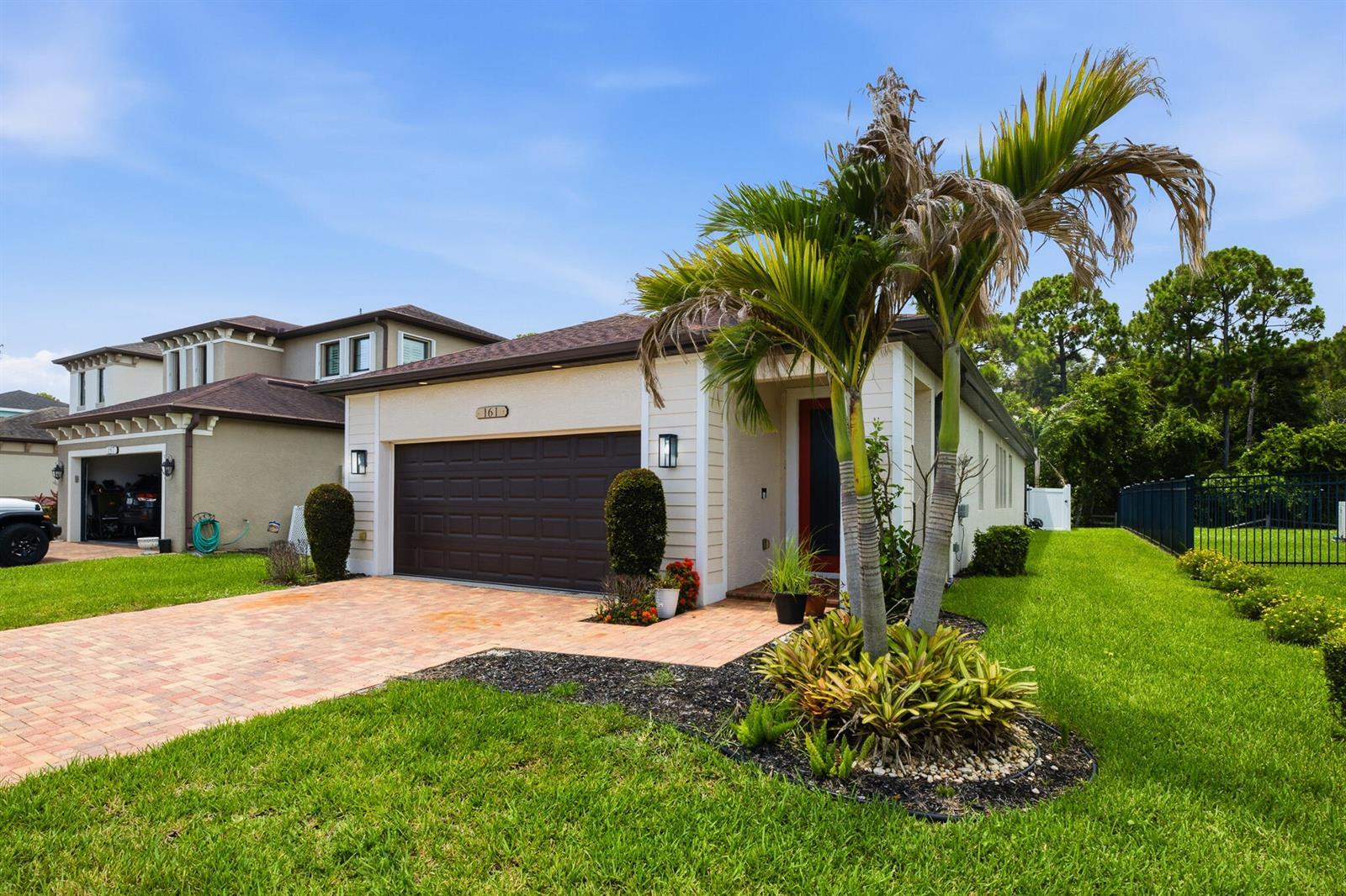161 SE Via Visconti, Port St. Lucie FL 34952 photo 2