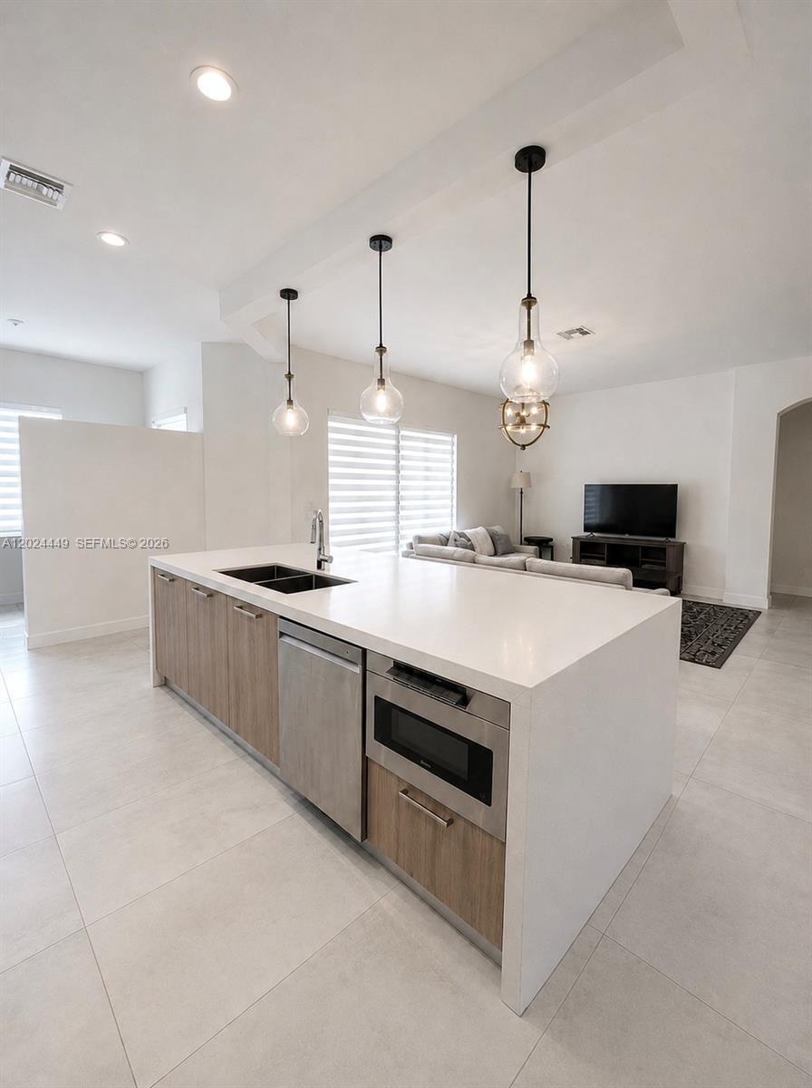 4486 W Whitewater Ave, Weston FL 33332 photo 3