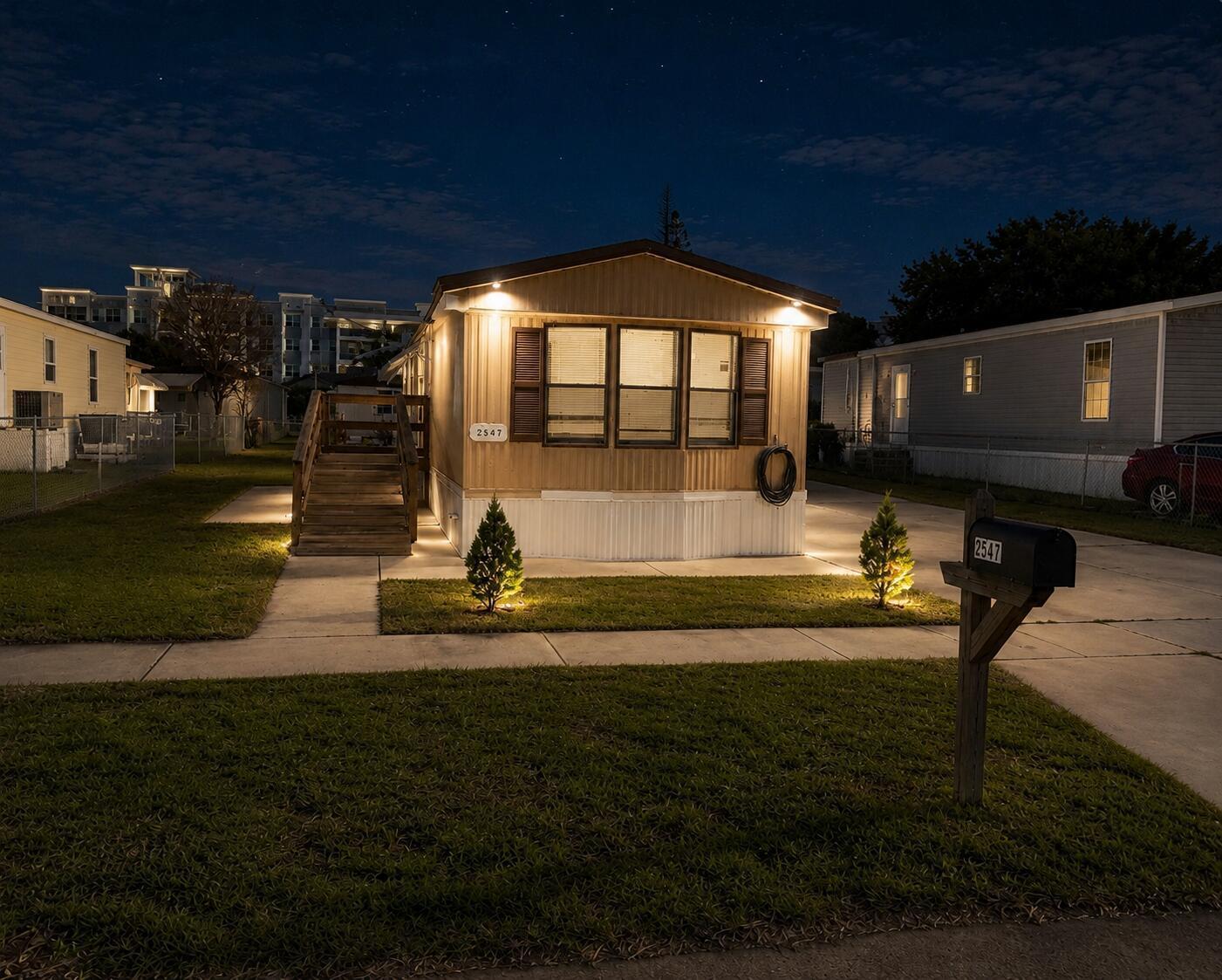 2547 Chatham Way NE, Palm Bay FL 32905 photo 2