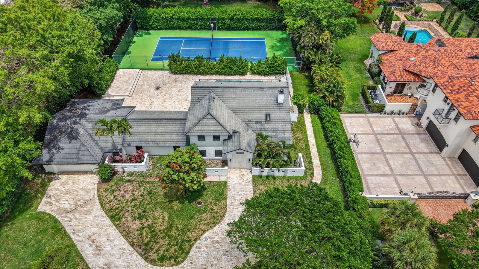 8044 Twin Lake Drive, Boca Raton FL 33496 photo 2