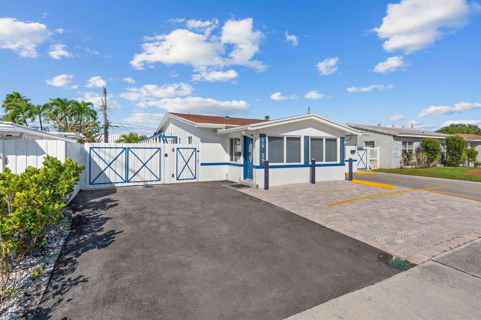 1539-1541 NE 15th Avenue, Fort Lauderdale FL 33304 photo 3