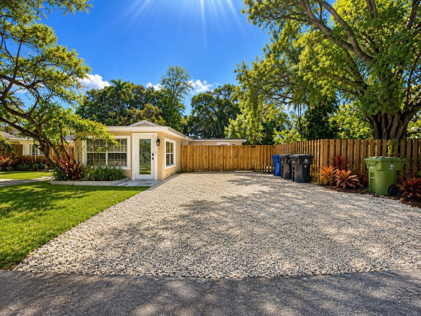 1420 SW 33rd Court, Fort Lauderdale FL 33315 photo 2
