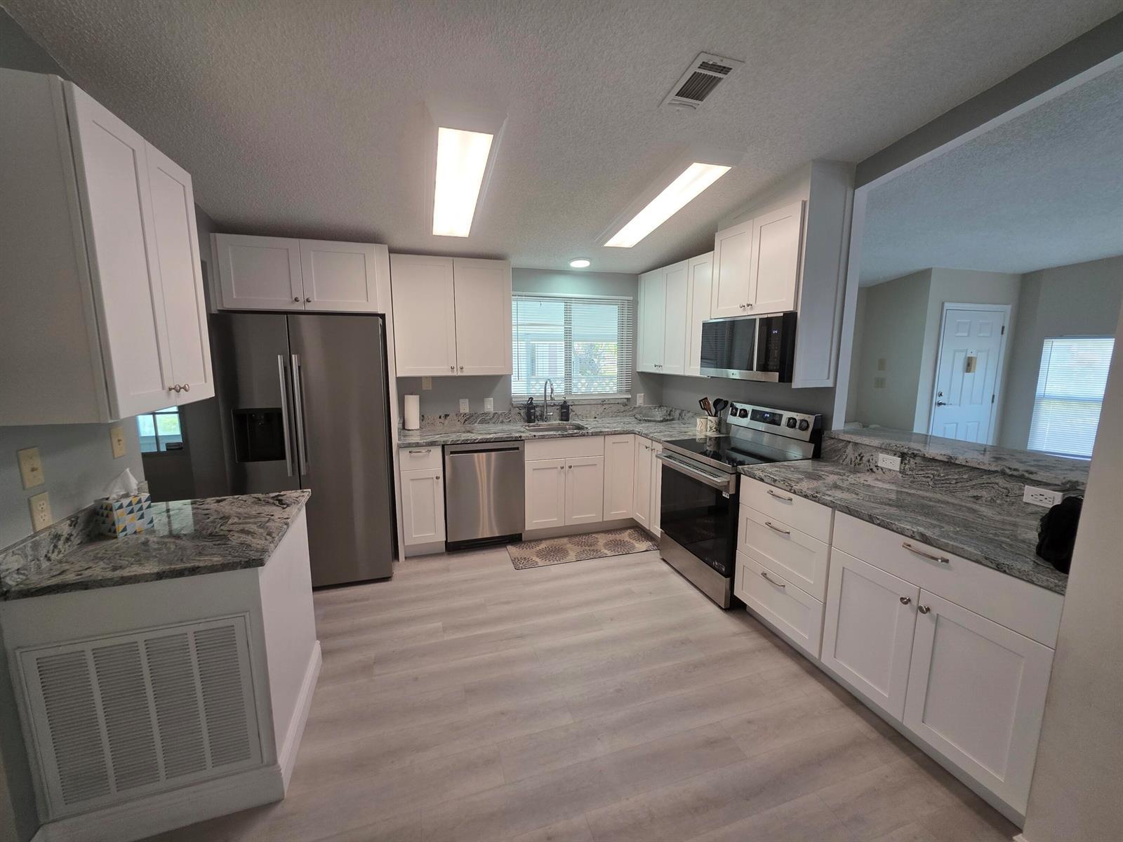 8167 Buckthorn Circle, Port St. Lucie FL 34952 photo 2