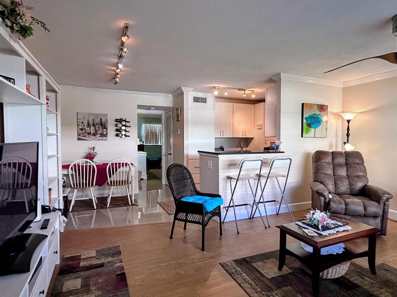 638 Snug Harbor Drive # E6, Boynton Beach FL 33435 photo 4