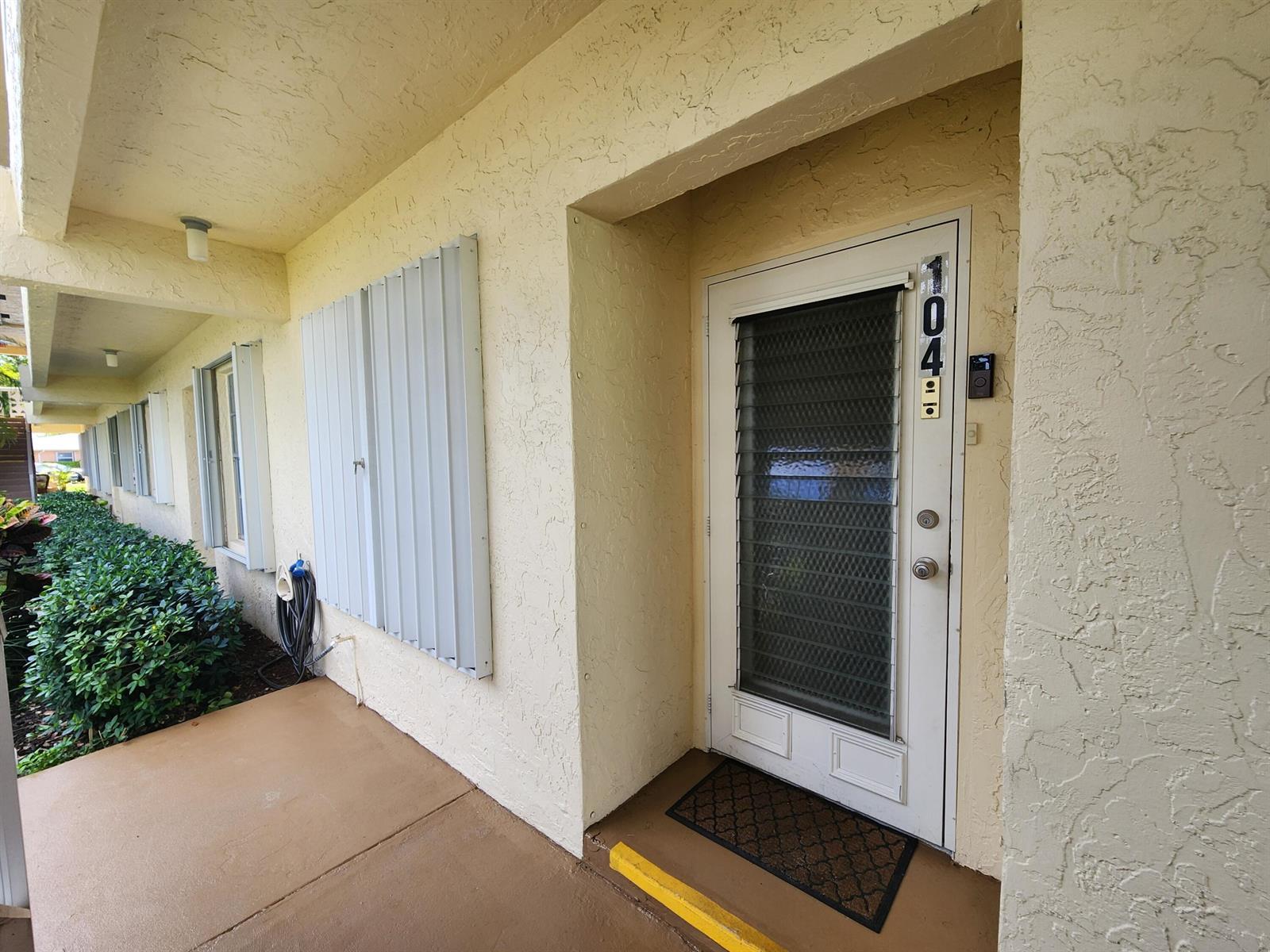 1560 NW 18th Avenue # 104, Delray Beach FL 33445 photo 3