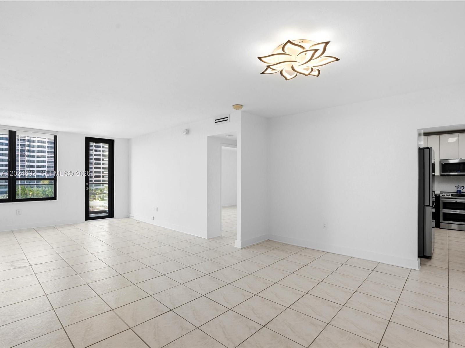 10185 Collins Ave # 703, Bal Harbour FL 33154 photo 2