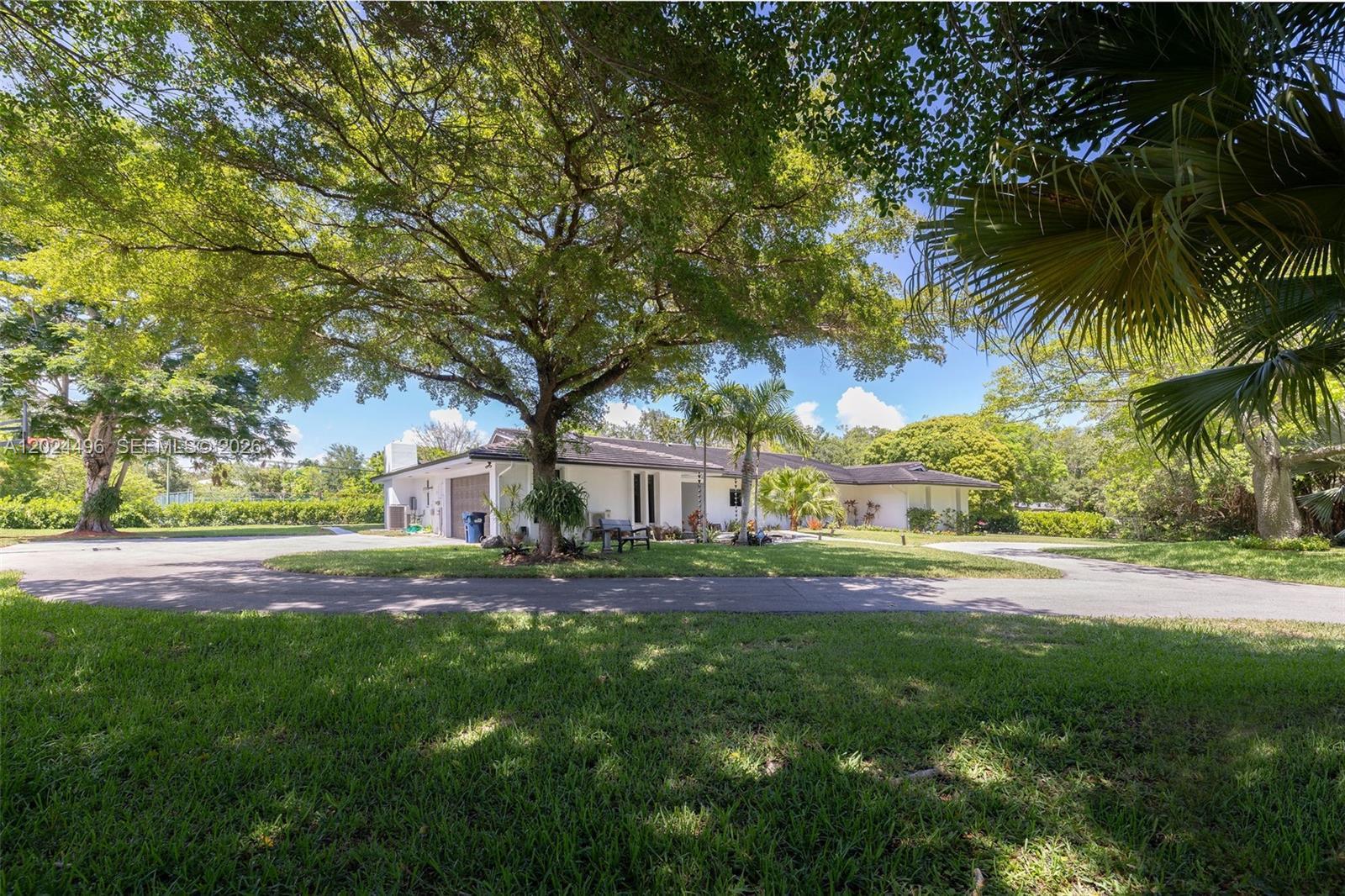 6875 N Cartee Rd, Palmetto Bay FL 33158 photo 3