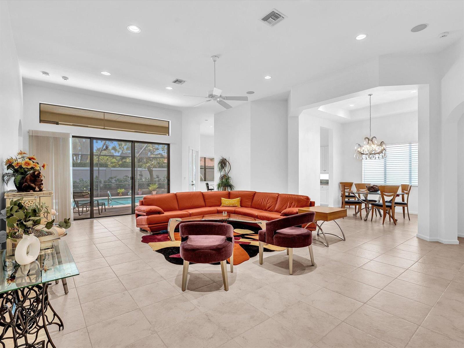 8005 Via Grande, Boynton Beach FL 33437 photo 4