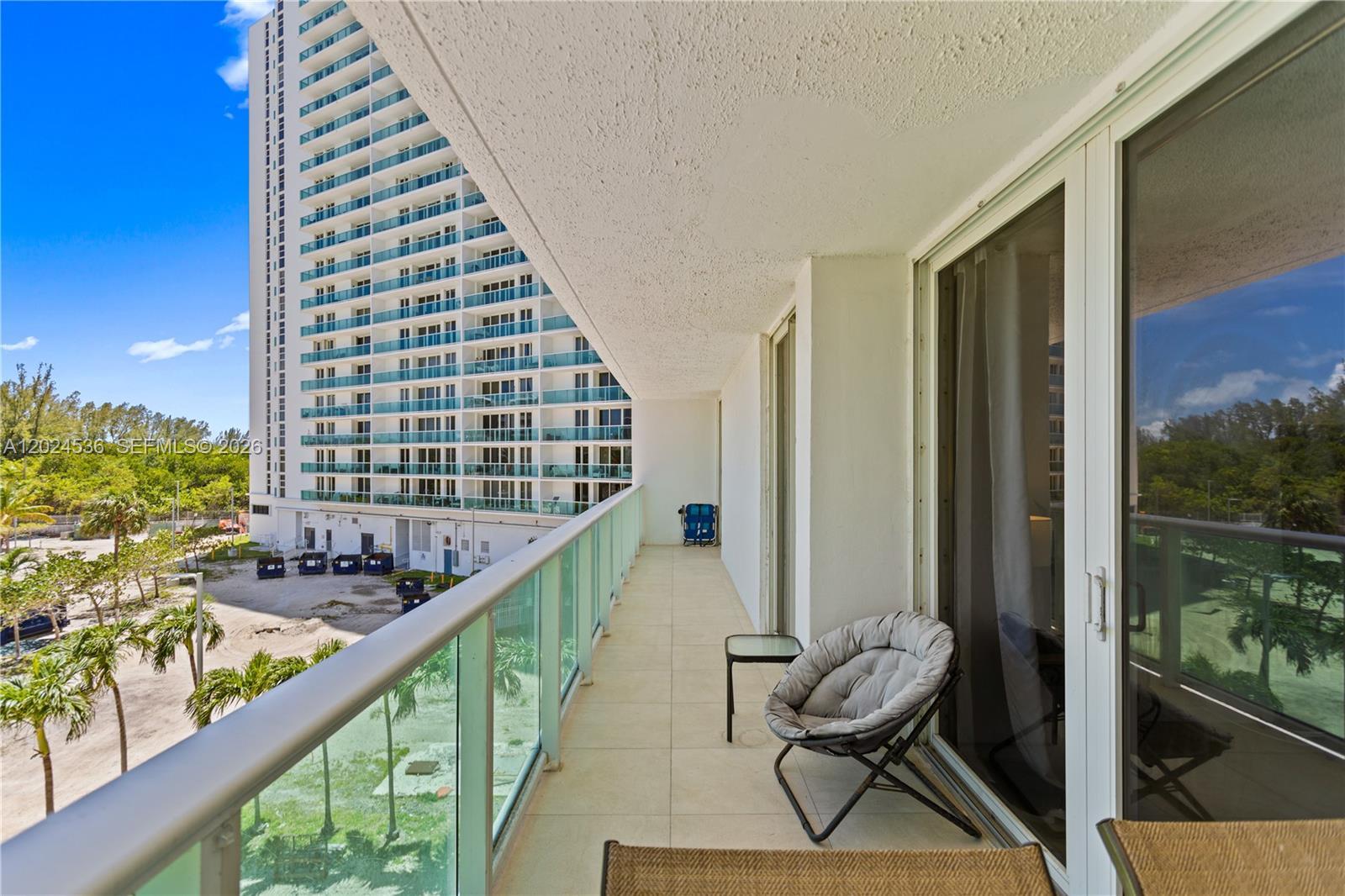 100 Bayview Dr # 307, Sunny Isles Beach FL 33160 photo 2