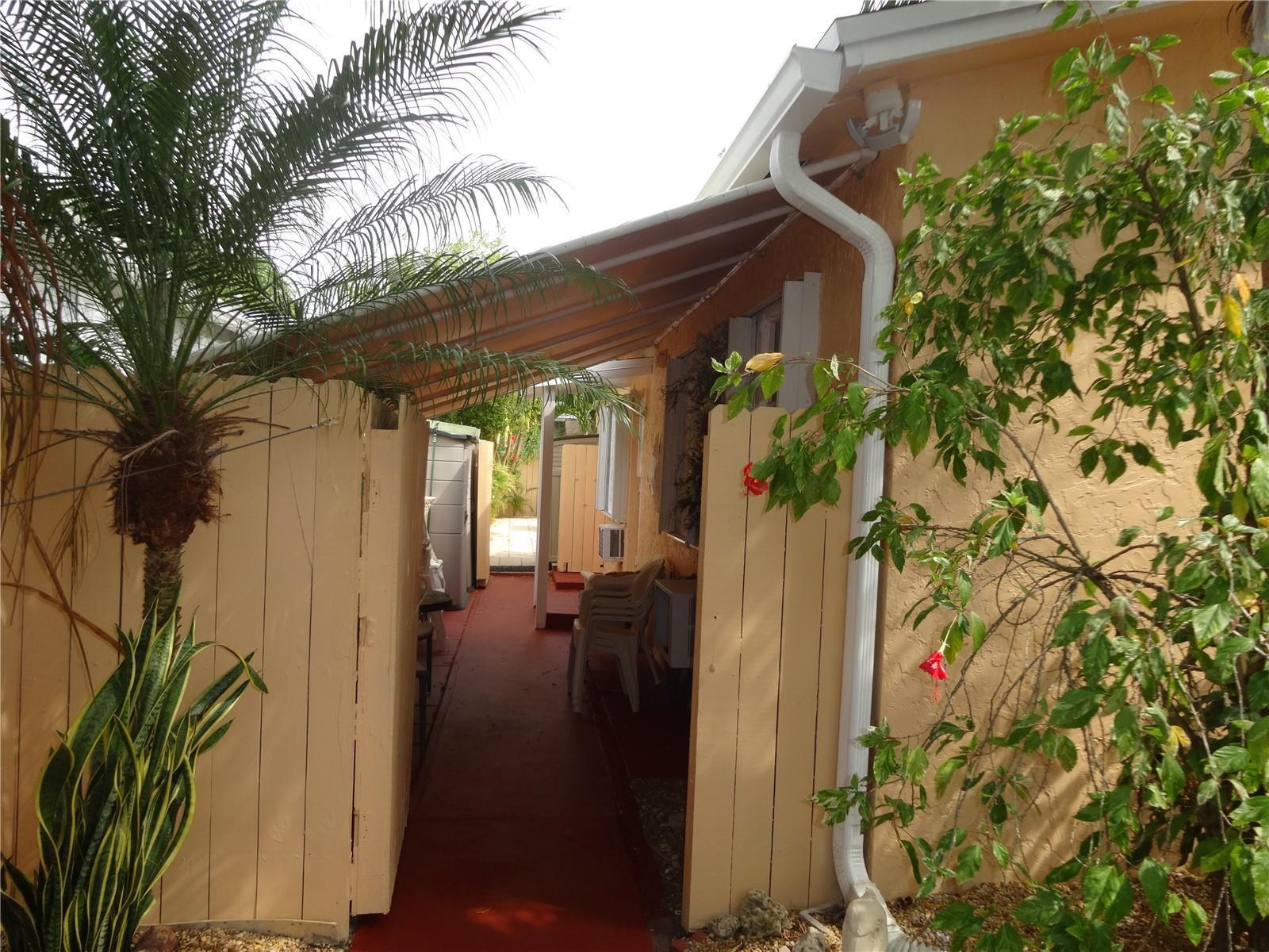 31 SE 13th Street # 2, Dania Beach FL 33004 photo 3