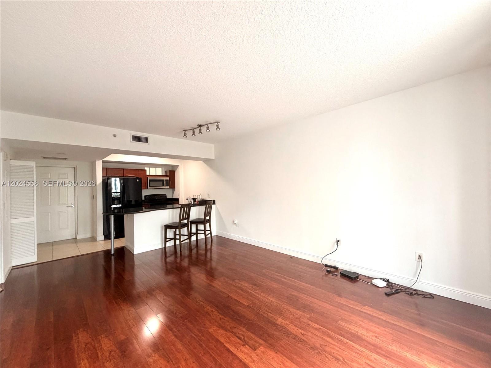 7290 SW 90th St # 303, Miami FL 33156 photo 5
