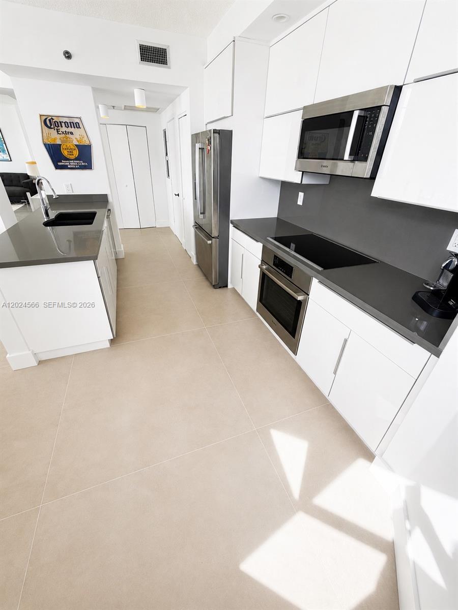 4201 Collins Ave # 1503, Miami Beach FL 33140 photo 4