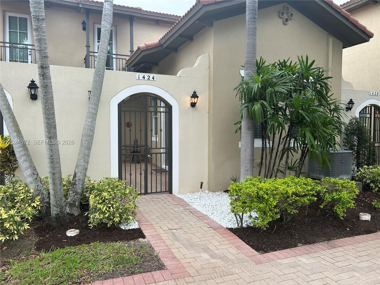 1424 SW 147th Ave # 1424, Pembroke Pines FL 33027 photo 2