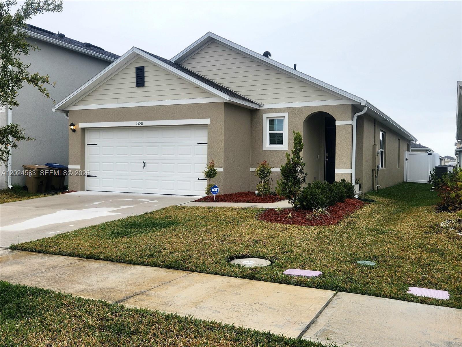 1598 BULL HILL RD, Kissimmee FL 34744
