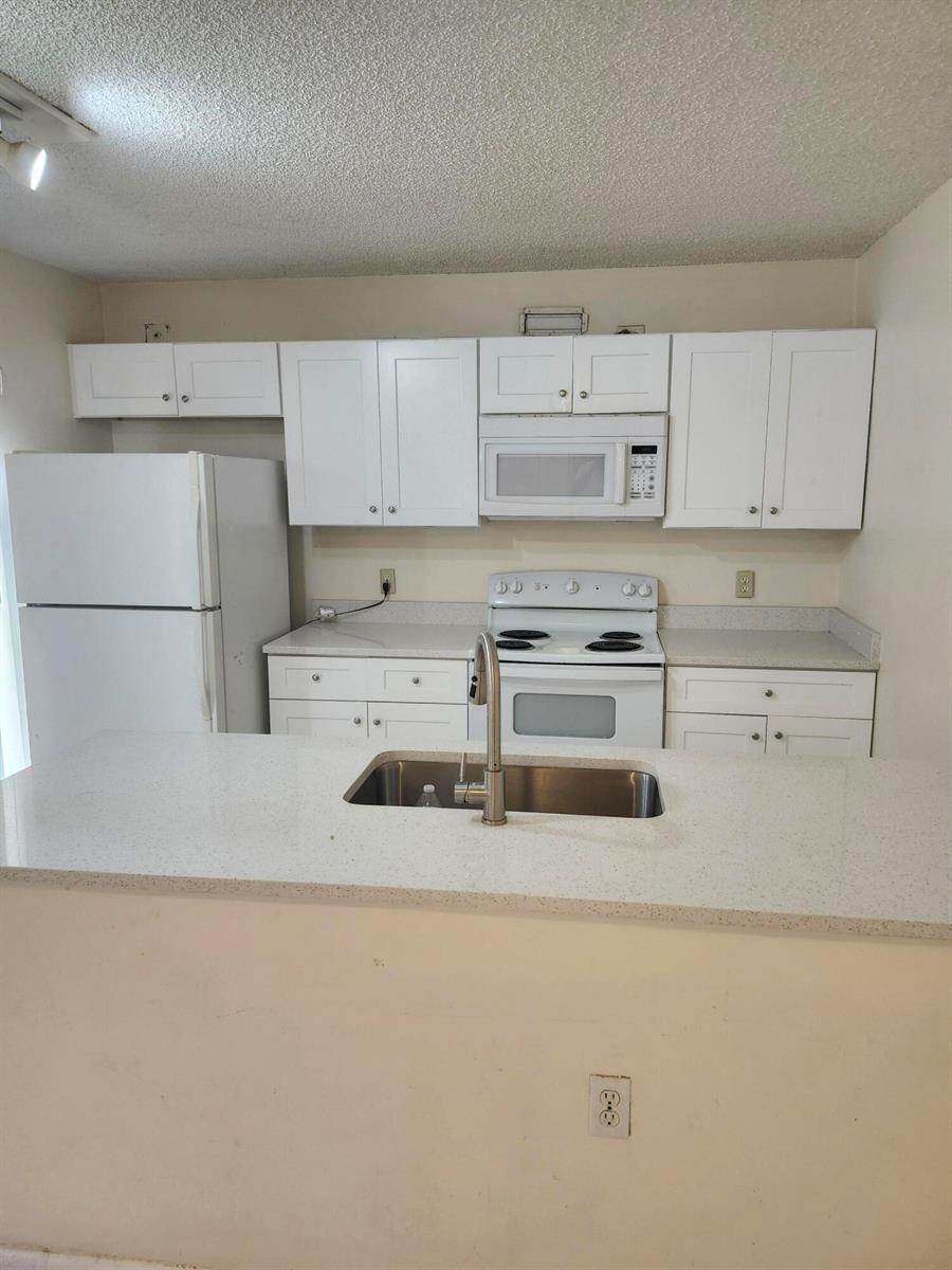 1612 16th Way # 1612, West Palm Beach FL 33407 photo 3