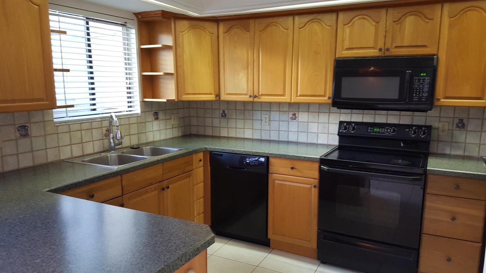11868 Sturbridge Lane, Wellington FL 33414 photo 2