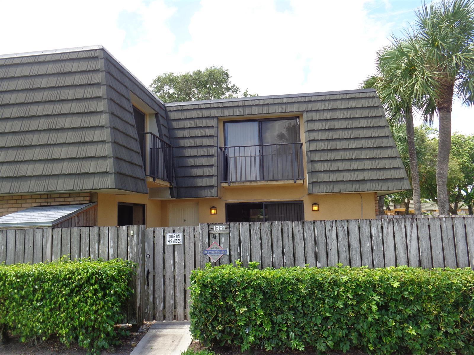 1321 13th Way, West Palm Beach FL 33407