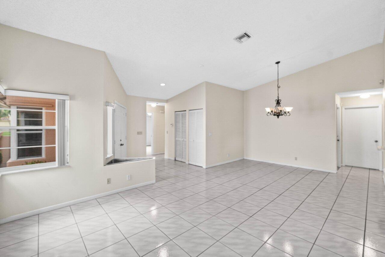 10001 Country Brook Road, Boca Raton FL 33428 photo 3