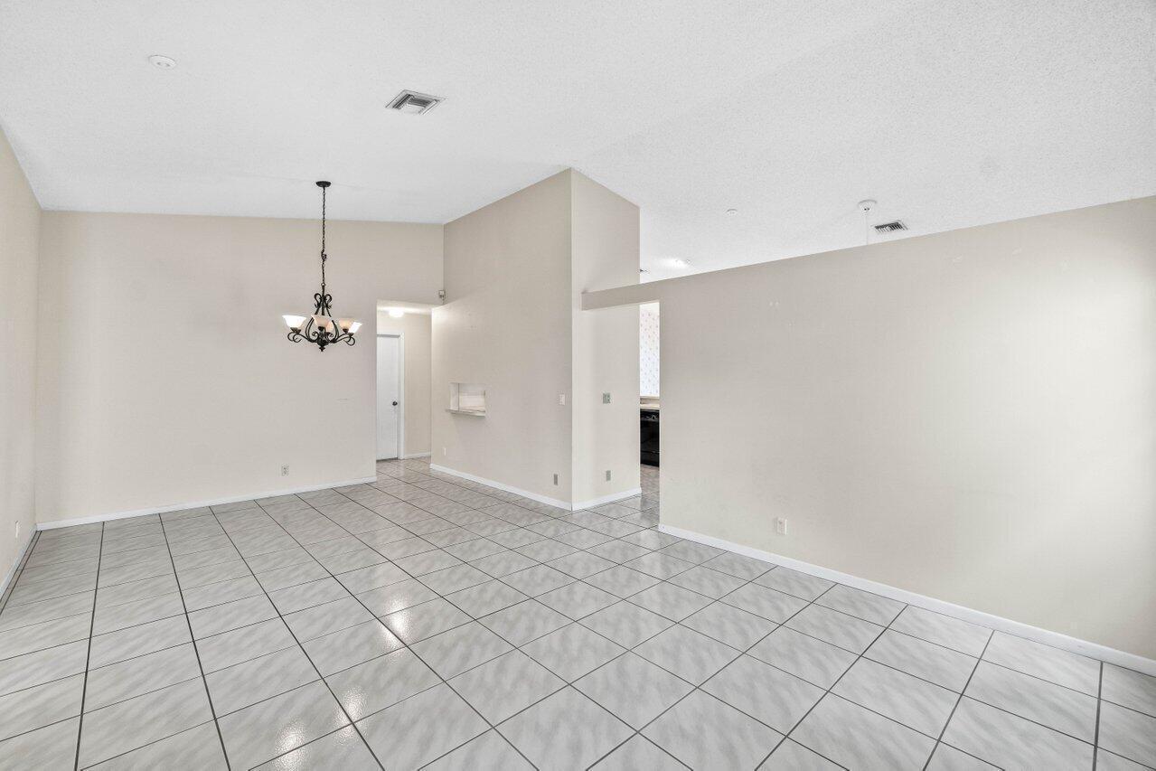 10001 Country Brook Road, Boca Raton FL 33428 photo 5
