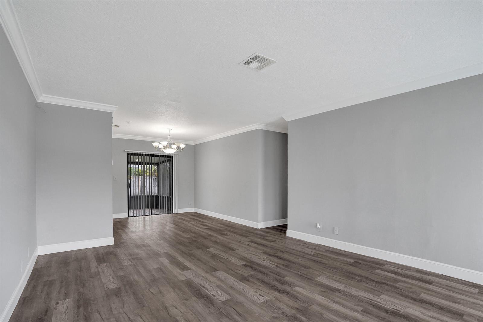10781 NW 21st Street, Sunrise FL 33322 photo 3