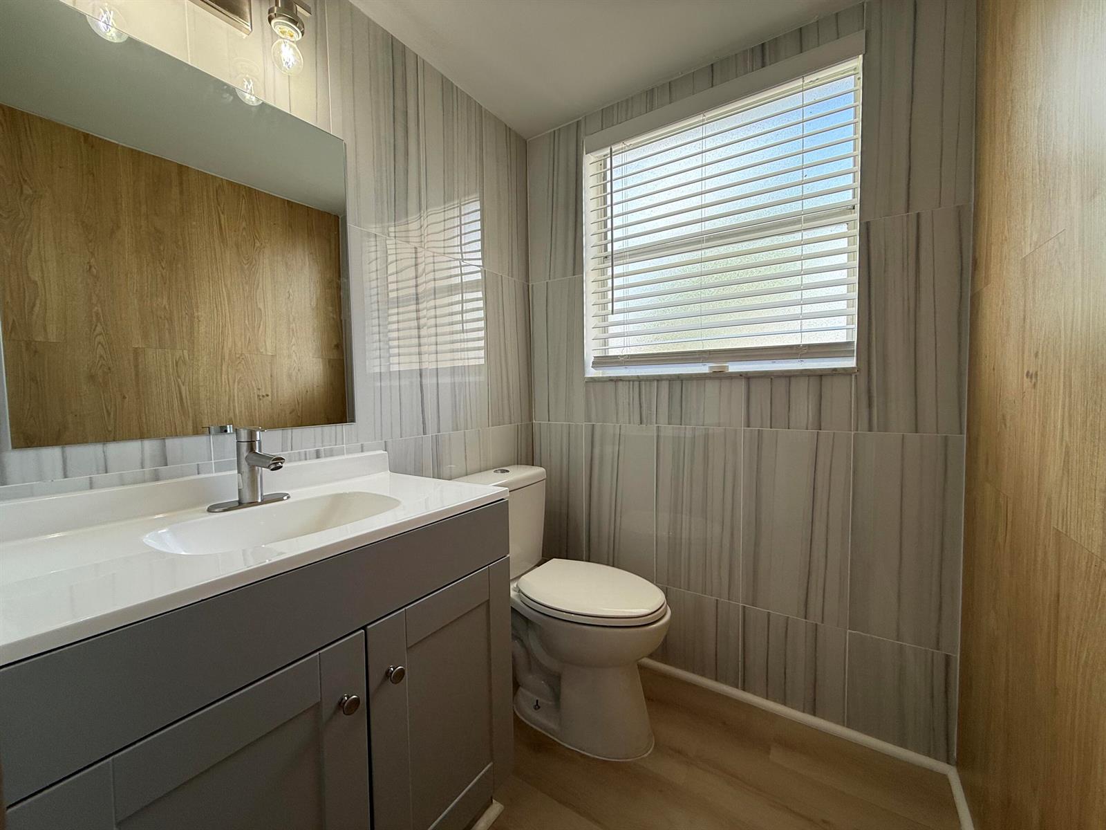 228 Lake Dora Drive, West Palm Beach FL 33411 photo 3