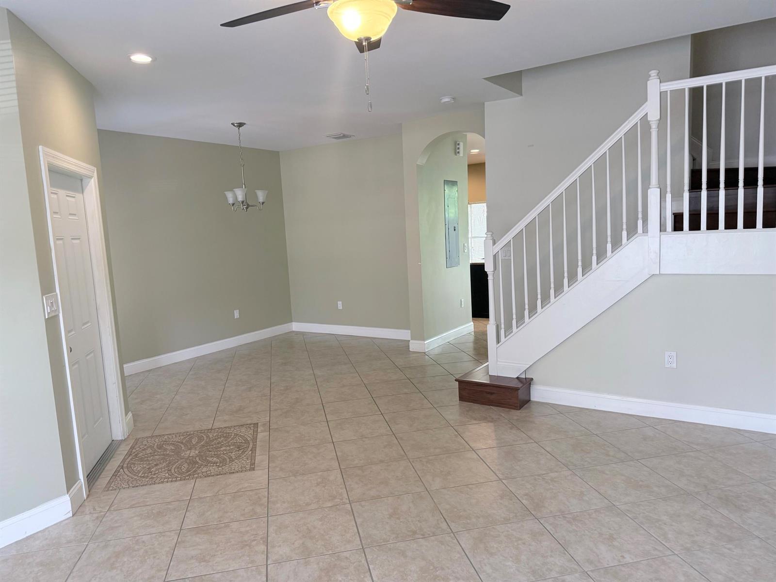 182 Lake Monterey Circle, Boynton Beach FL 33426 photo 2