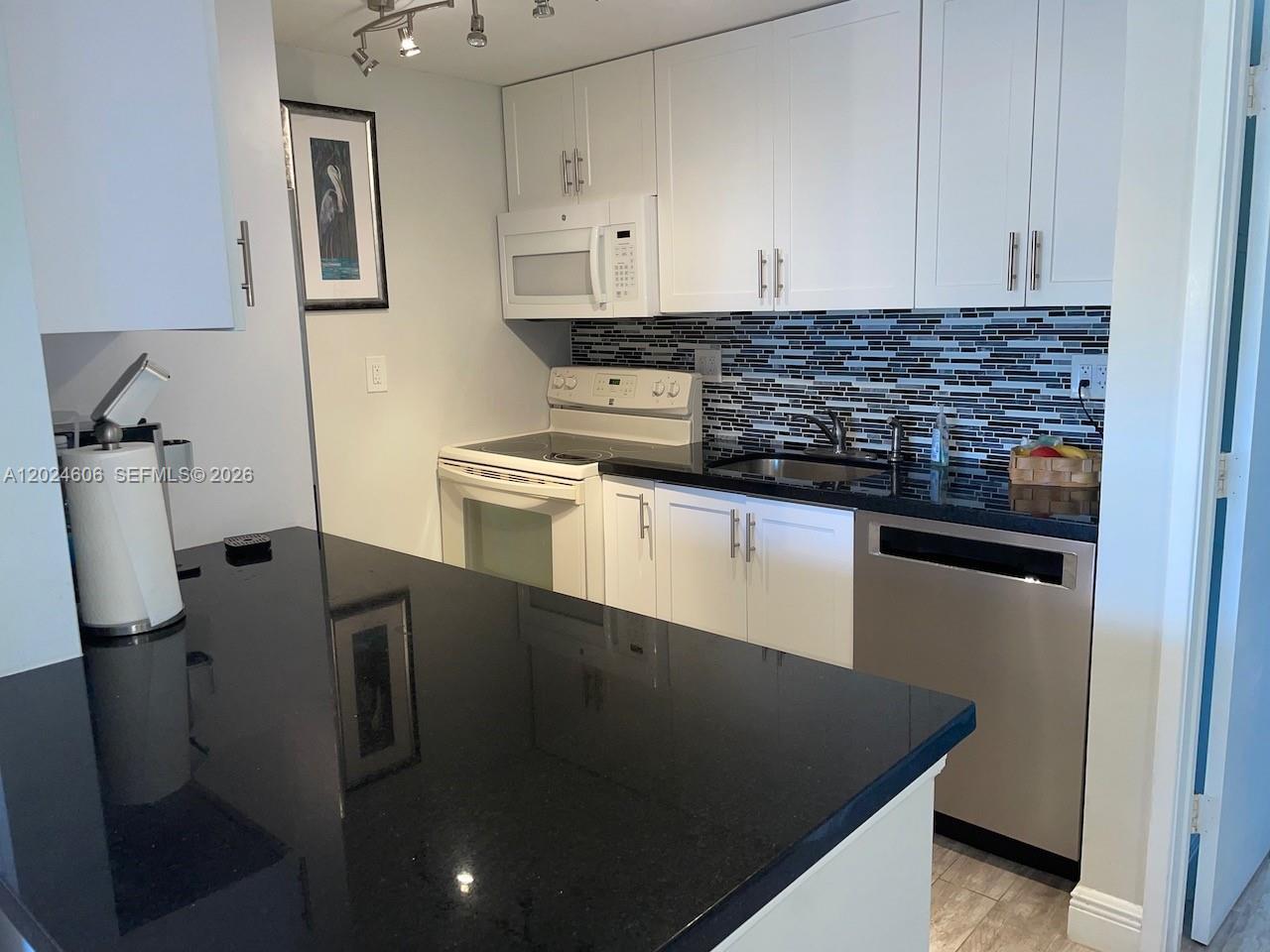 4658 Bougainvilla Dr # 63, Lauderdale By The Sea FL 33308 photo 5