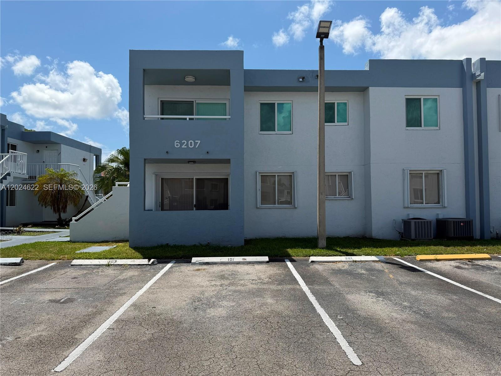 6207 SW 131st Ct # 101, Miami FL 33183