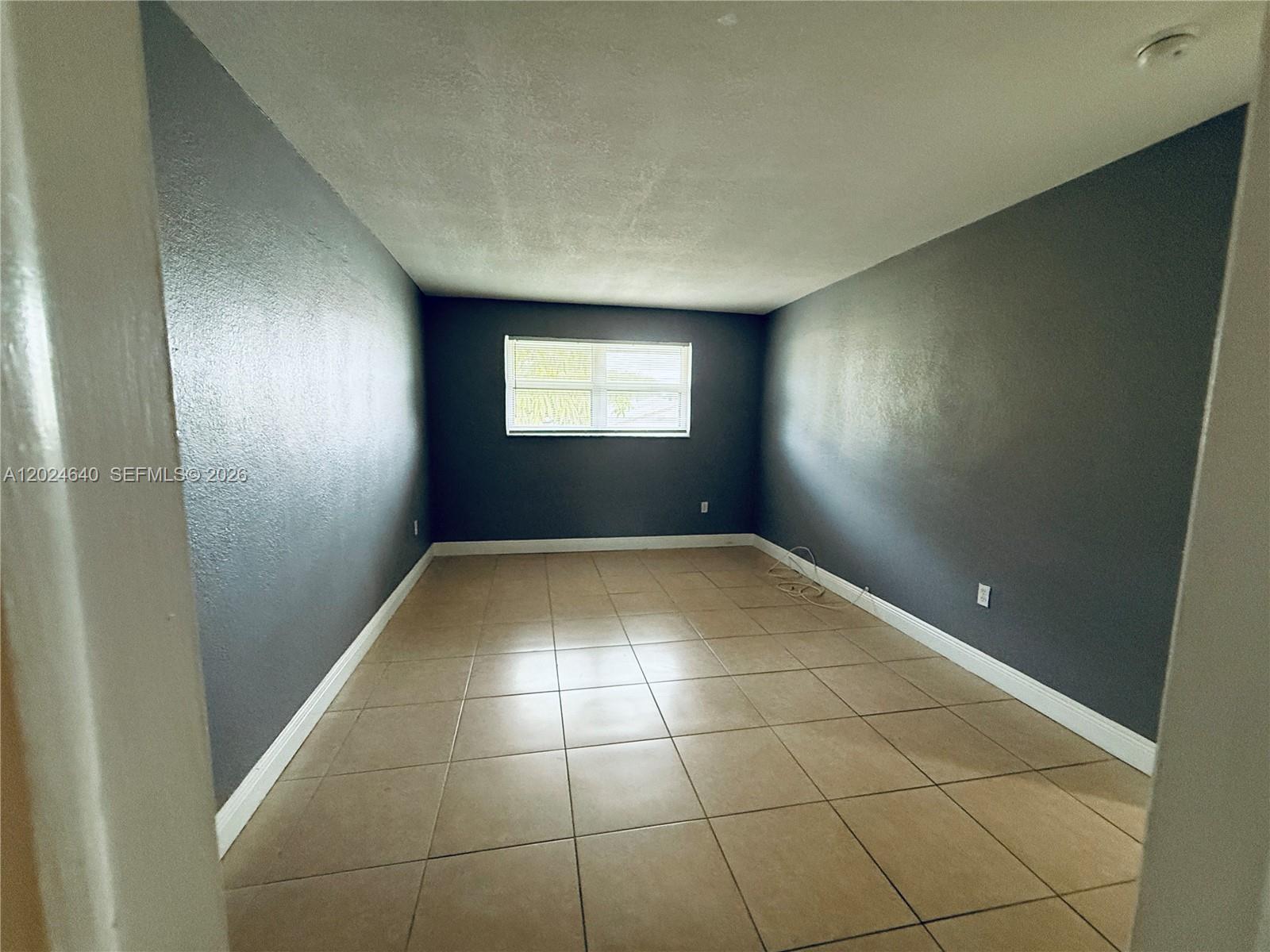 2040 NW 89th Ave # 204, Pembroke Pines FL 33028 photo 3