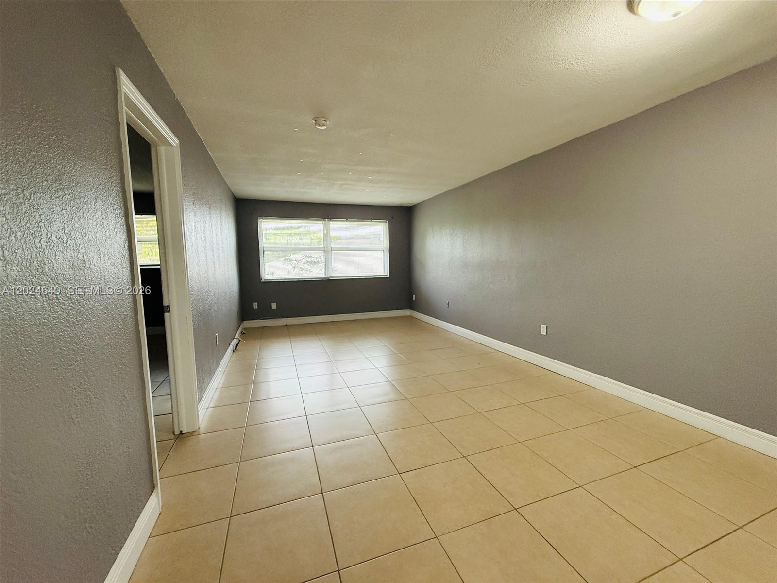 2040 NW 89th Ave # 204, Pembroke Pines FL 33028 photo 5